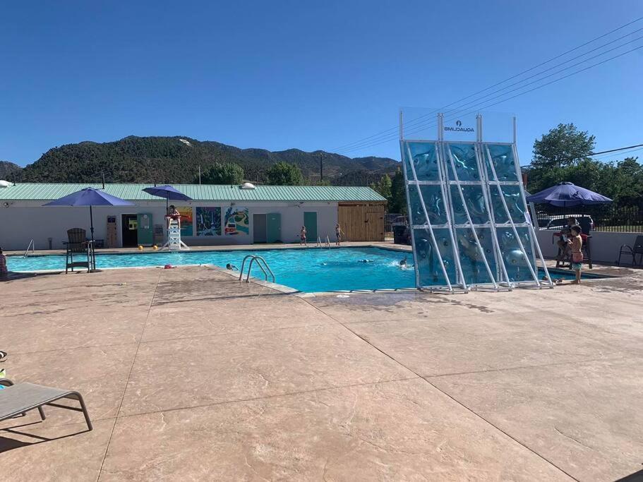Parowan Tacit Shadow Resort Shangri-La King Suite, Gym, Coffee Bar, Hot-Tub, Free Laundry, Food Available מראה חיצוני תמונה